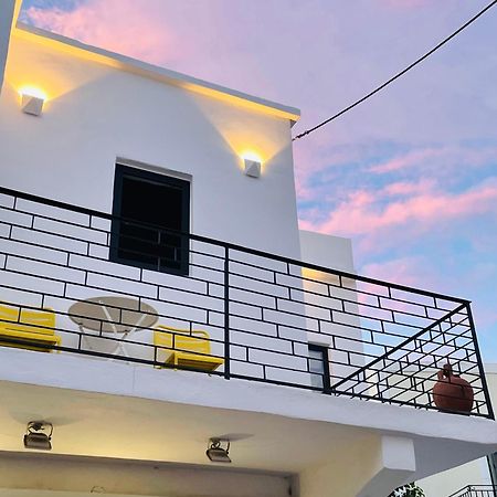 Sol Living Villa Tínos Buitenkant foto